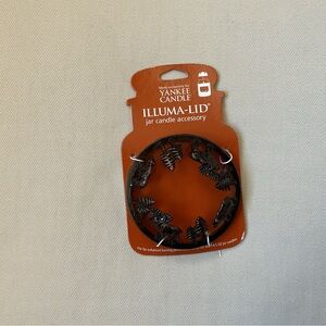 Yankee Candle Illuma-Lid Jar Candle Accessory Bears and Moose NWT RARE